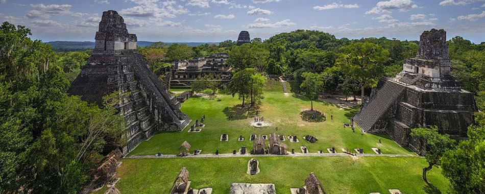 Mayan ruins in Belize jungle