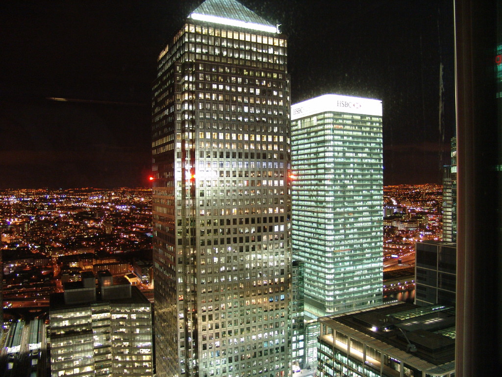 Canary Wharf at night
